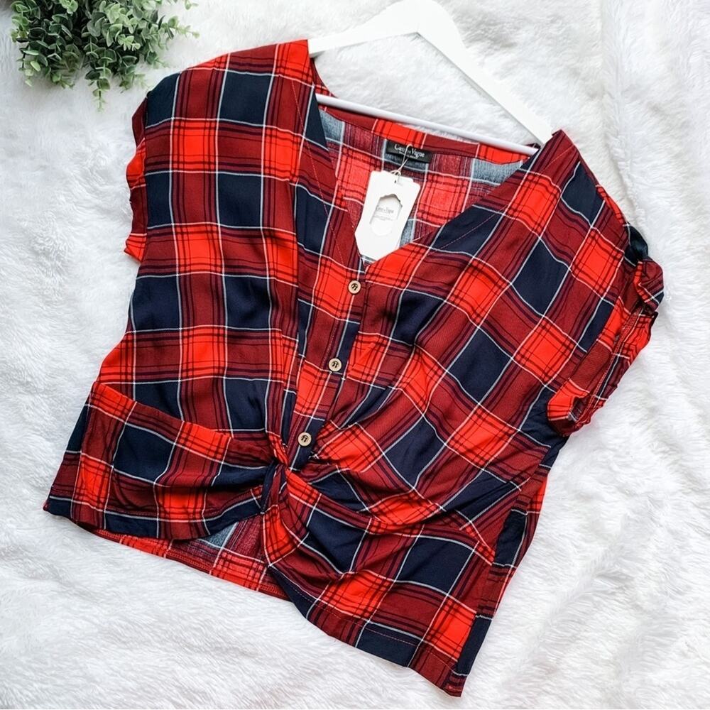 Coeur De Vague | NWT Size XL Red Plaid Twist Front Short Sleeve Top